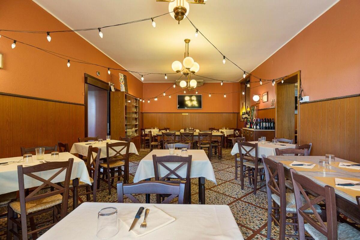Locanda Da Romano Cadeo Luaran gambar
